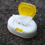 おむつ交換の必需品！「おしりふきシート」でパパもいっぱいお世話しよう